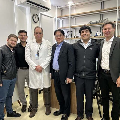 dr robert meves dr yong qiu 800x800 02